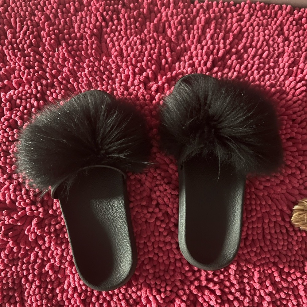 Black Fur Fluff Slides Sandals
